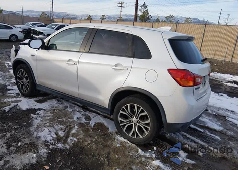 2017 Mitsubishi Outlander Sport 2.4 Se z USA, uszkodzony, nr VIN JA4AR3AW9HZ062836